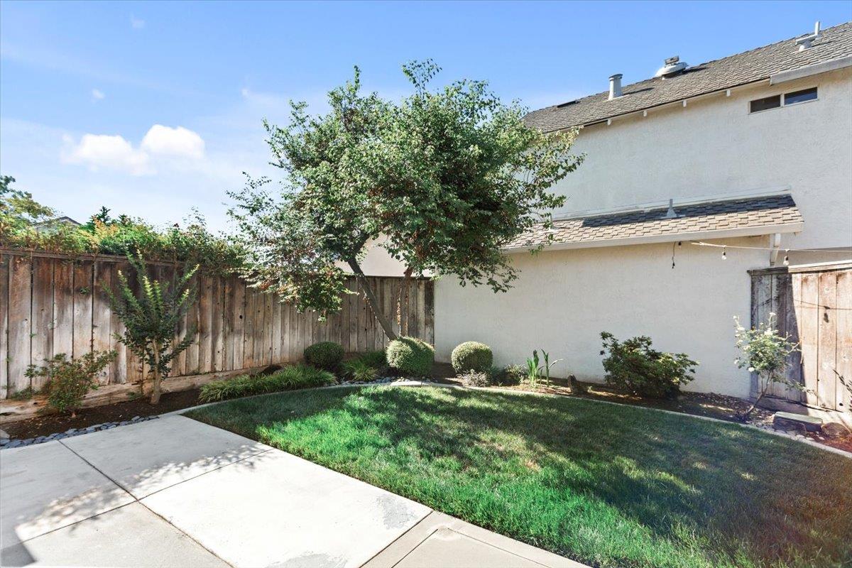 2832 Belharbour Dr, Modesto, CA 95355