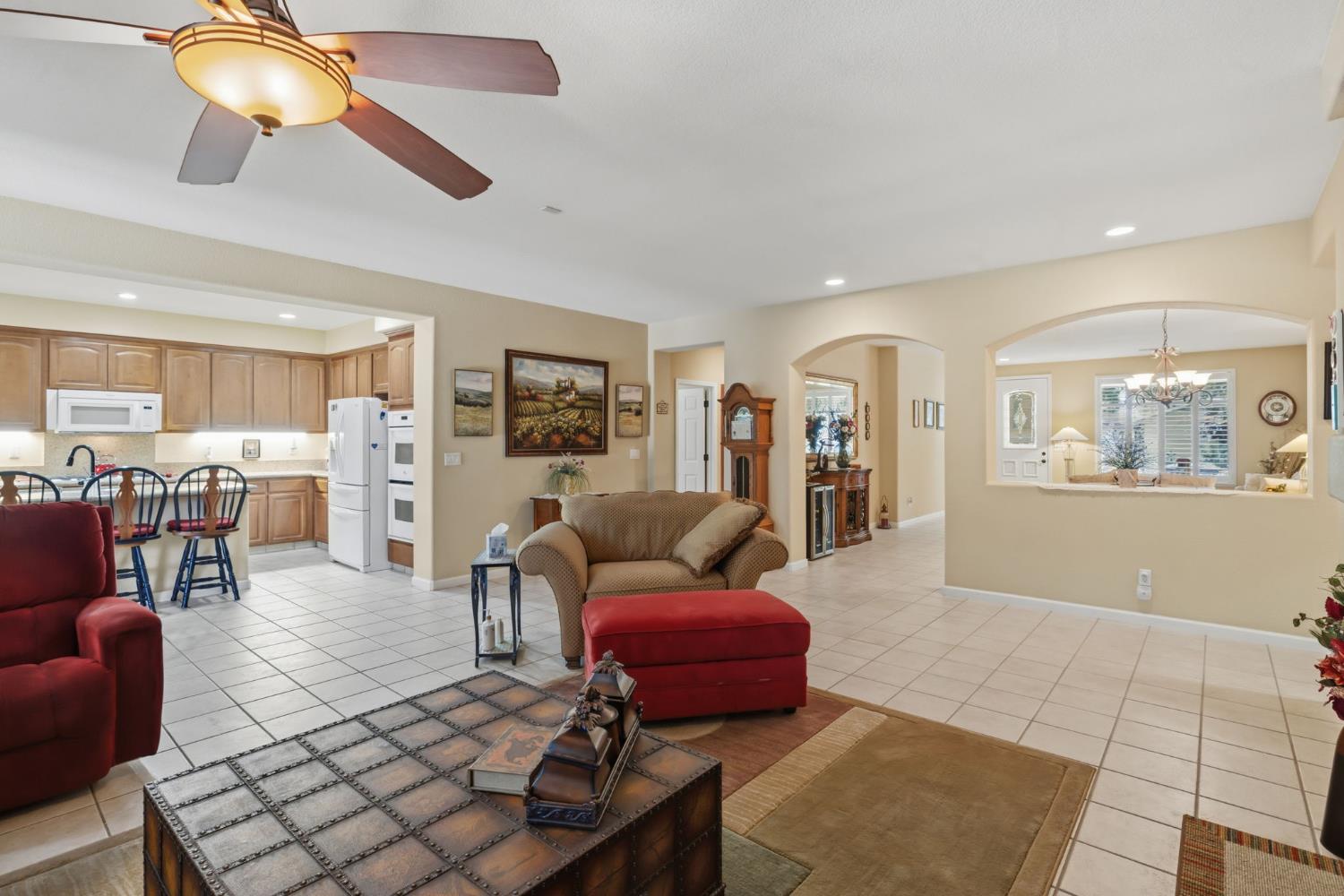 777 Jonabel Way, Oakdale, CA 95361