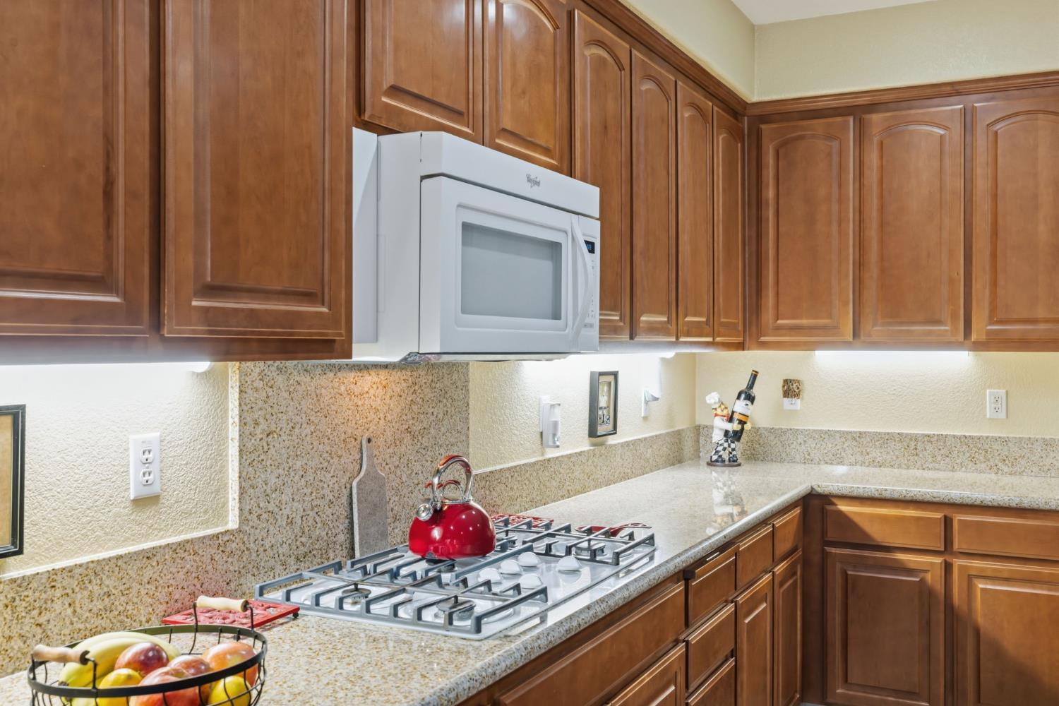 777 Jonabel Way, Oakdale, CA 95361