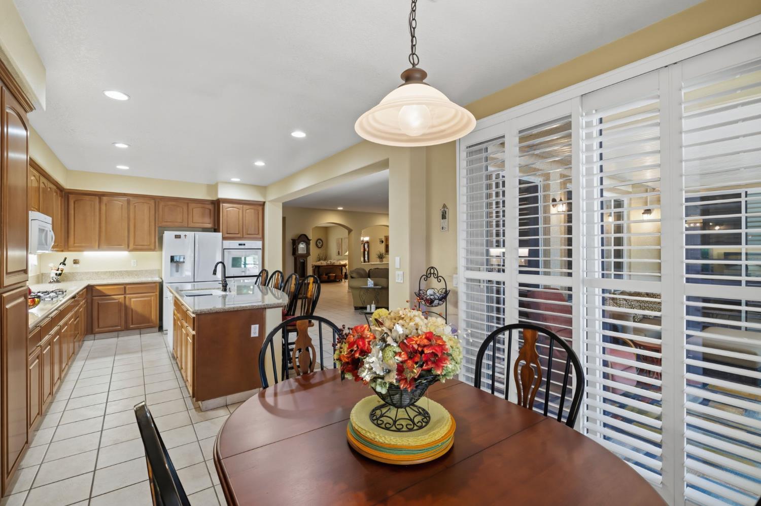 777 Jonabel Way, Oakdale, CA 95361