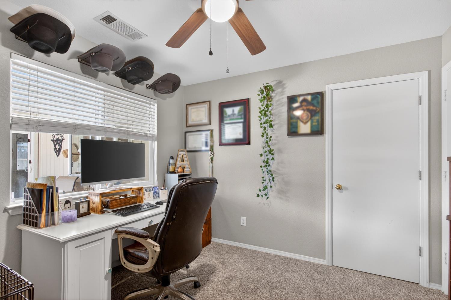 3442 Joerg Ave, Merced, CA 95340