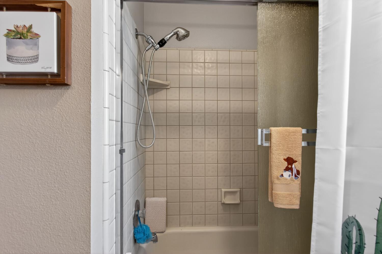 3442 Joerg Ave, Merced, CA 95340