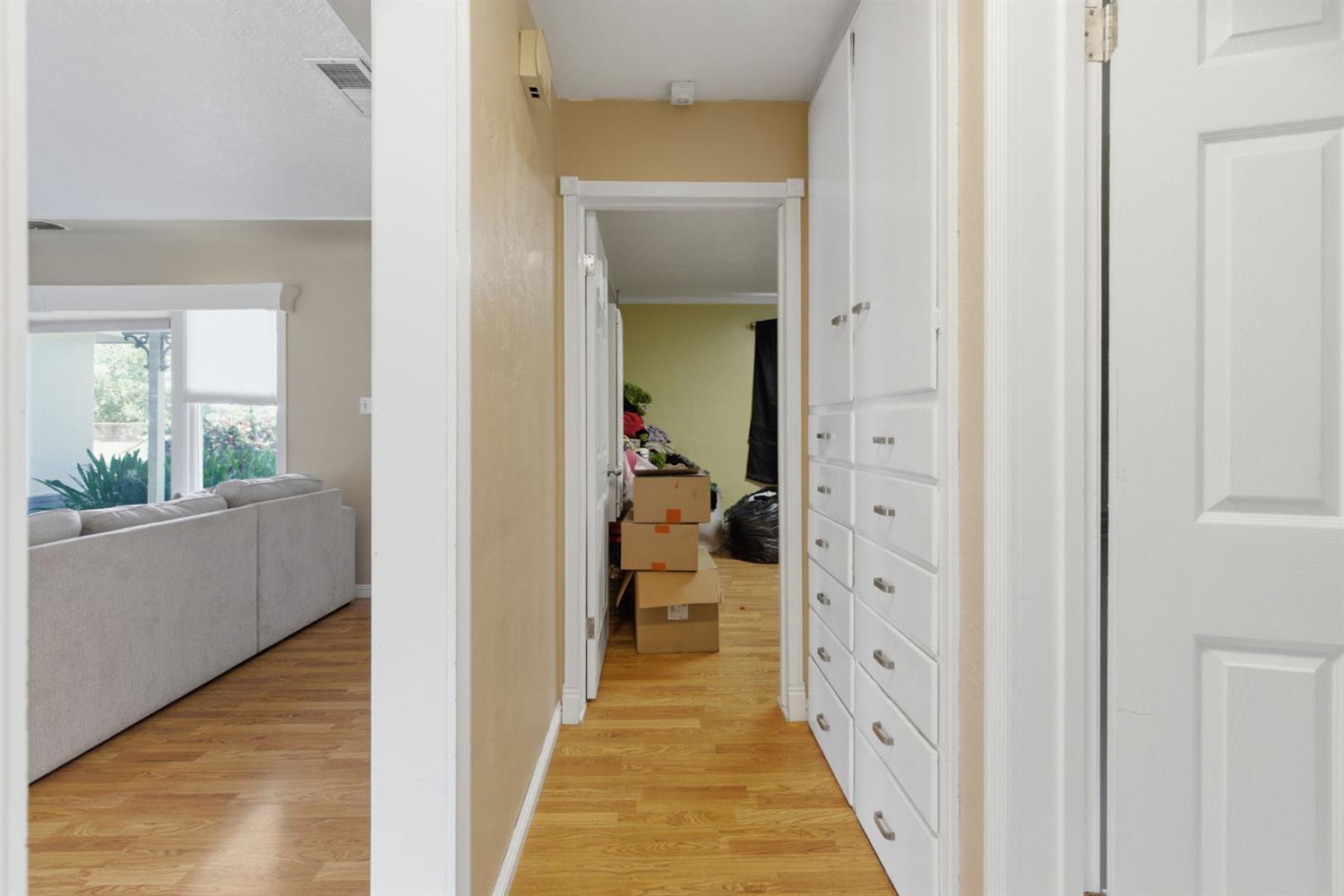1242 Pauline Ave, Modesto, CA 95358