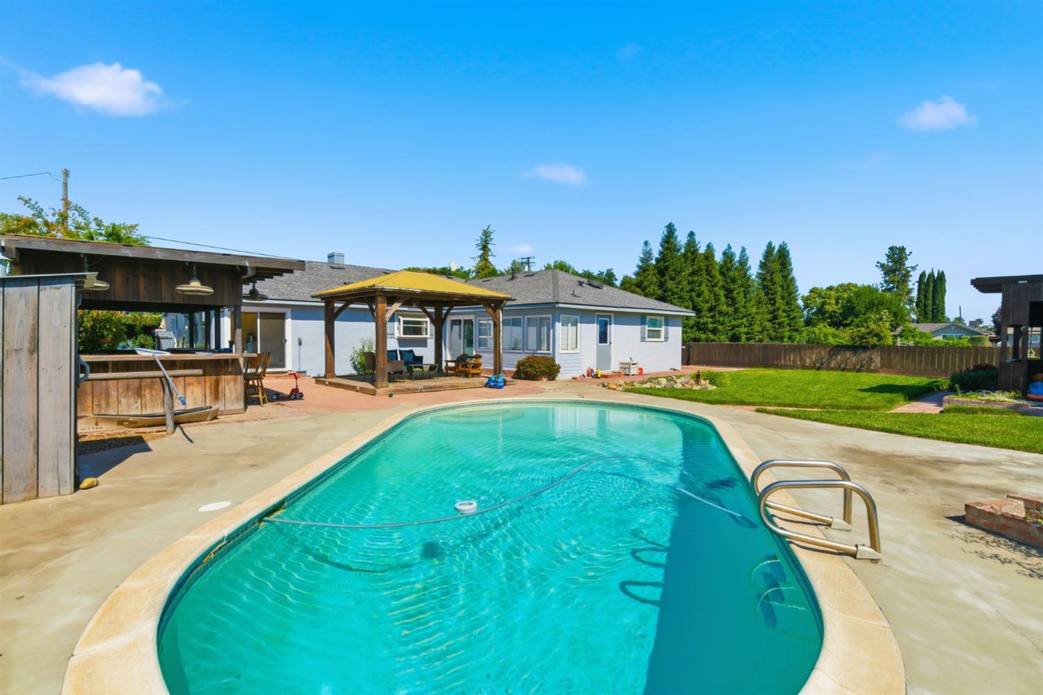 1242 Pauline Ave, Modesto, CA 95358