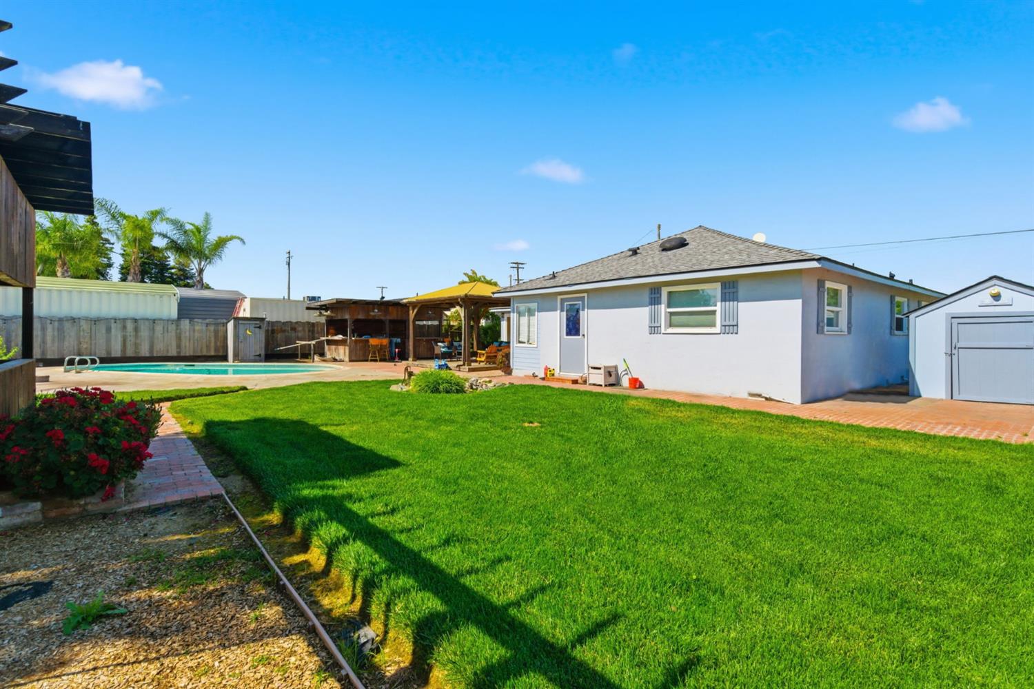 1242 Pauline Ave, Modesto, CA 95358