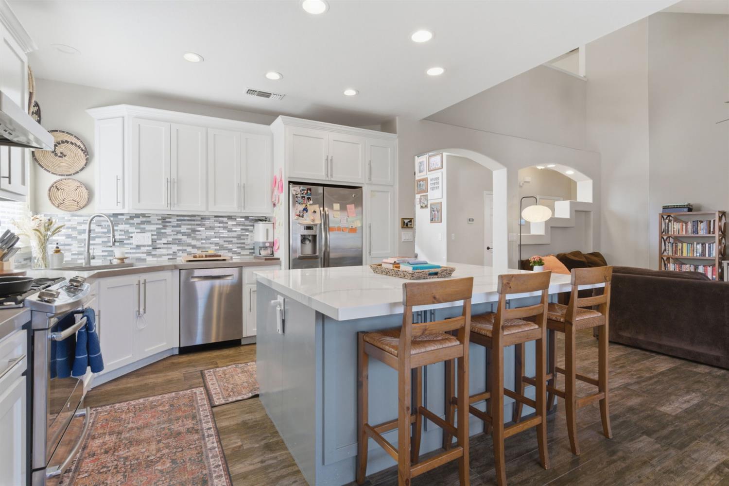 3617 Glencrest Dr, Modesto, CA 95355
