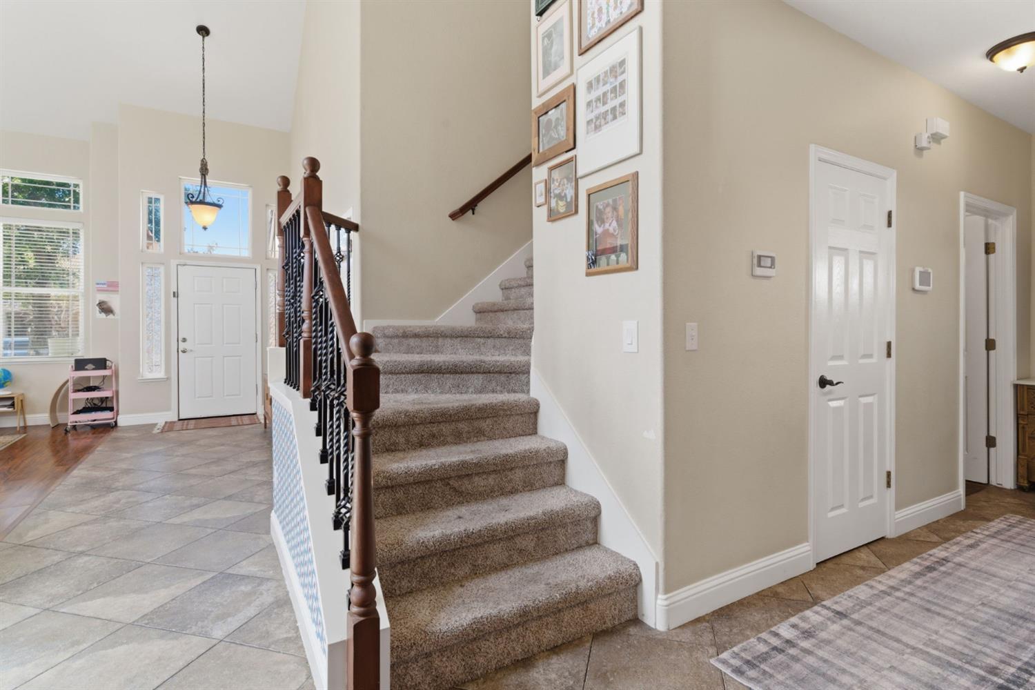 3617 Glencrest Dr, Modesto, CA 95355