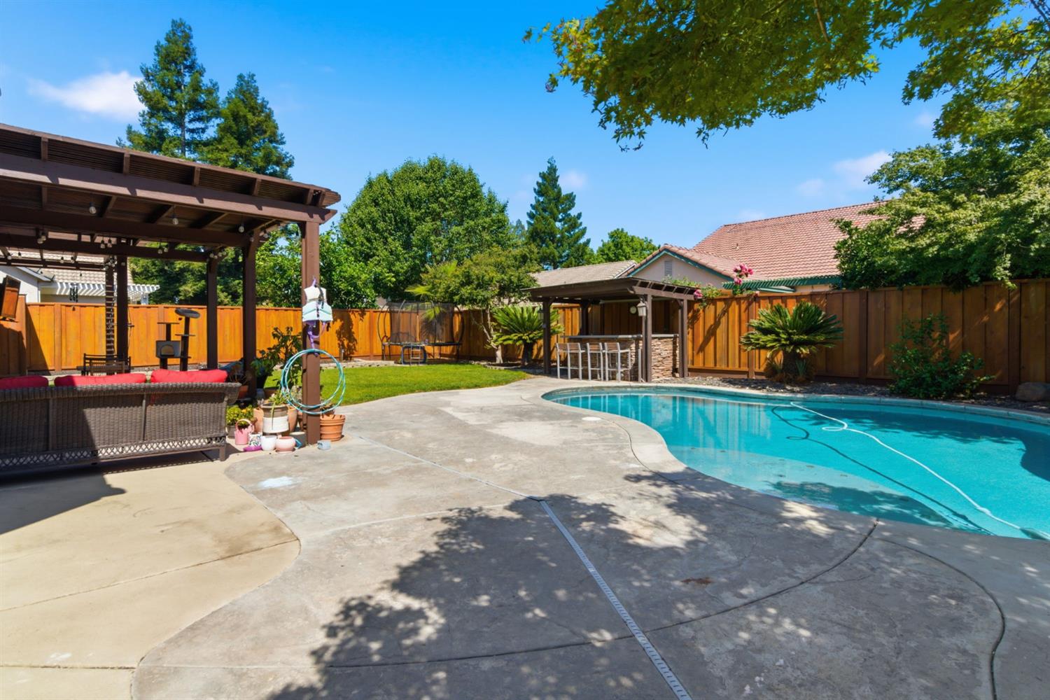 3617 Glencrest Dr, Modesto, CA 95355