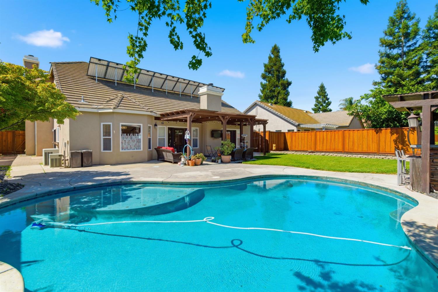 3617 Glencrest Dr, Modesto, CA 95355