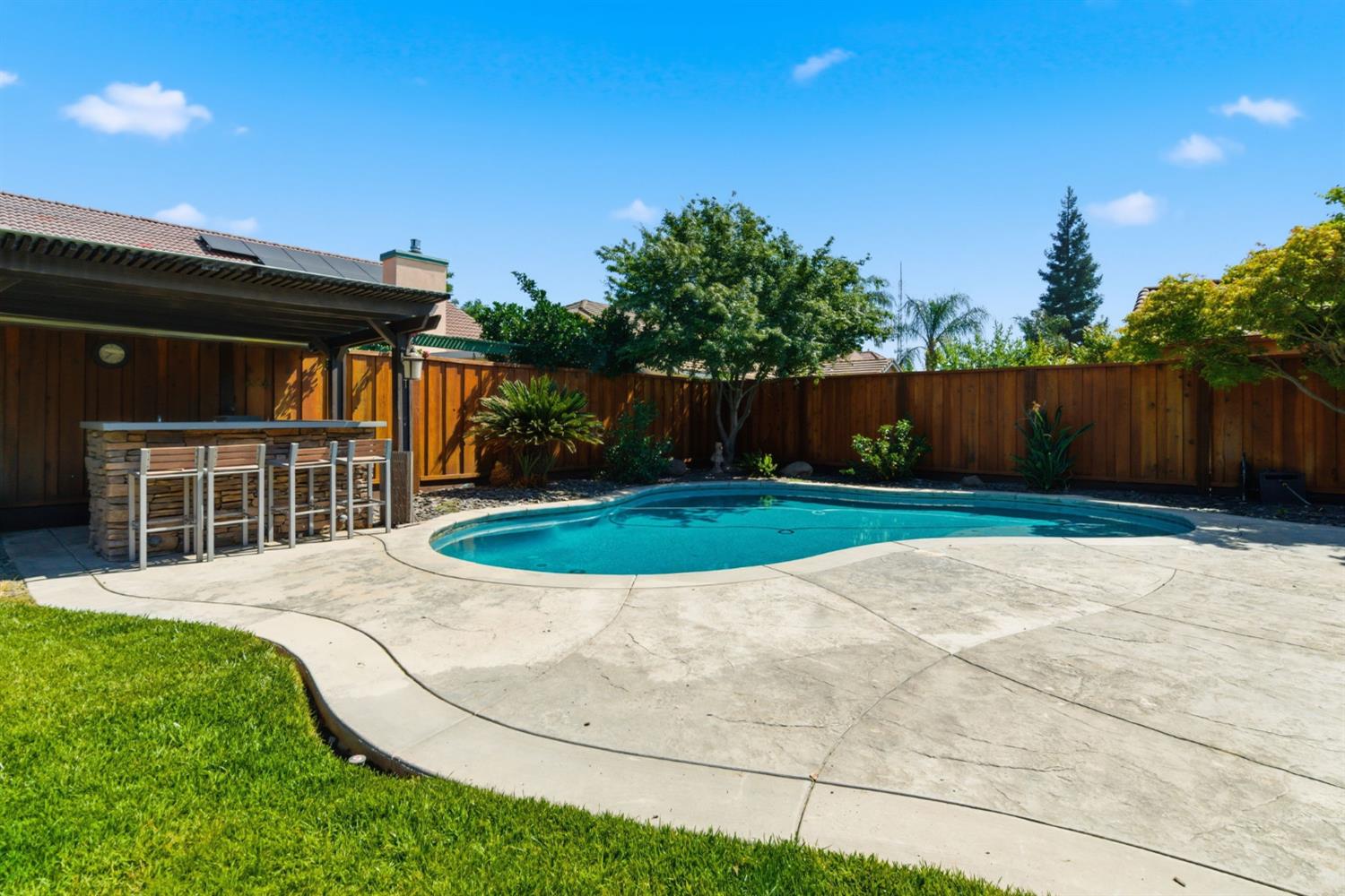 3617 Glencrest Dr, Modesto, CA 95355