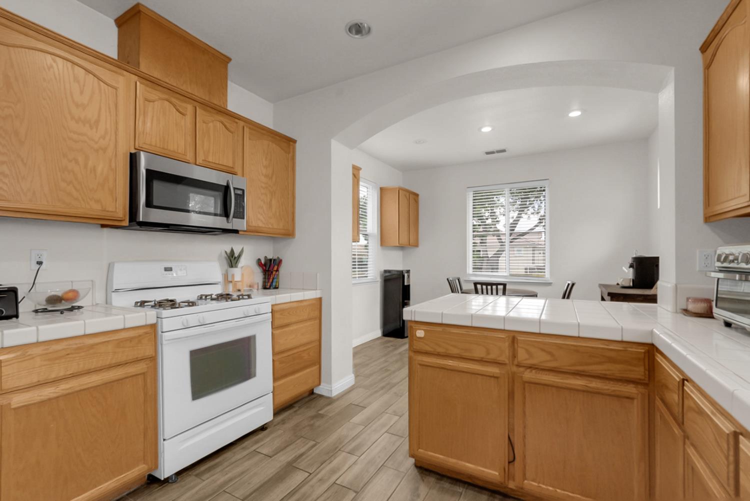1720 Somersby Ln, Ceres, CA 95307