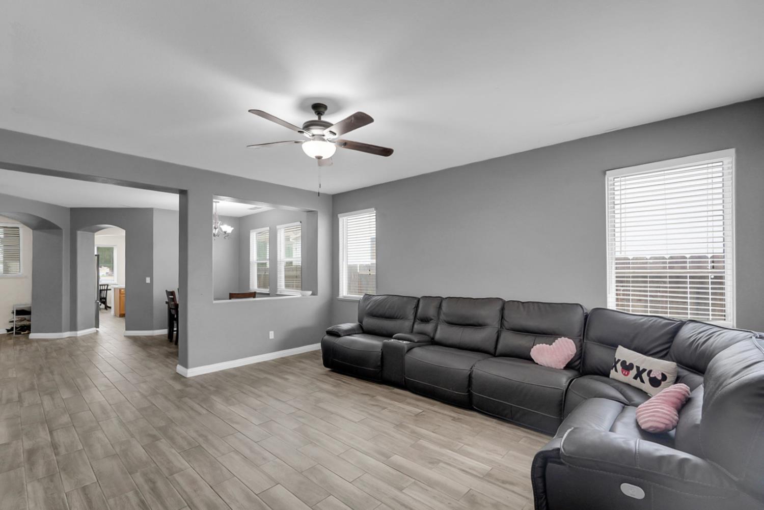 1720 Somersby Ln, Ceres, CA 95307