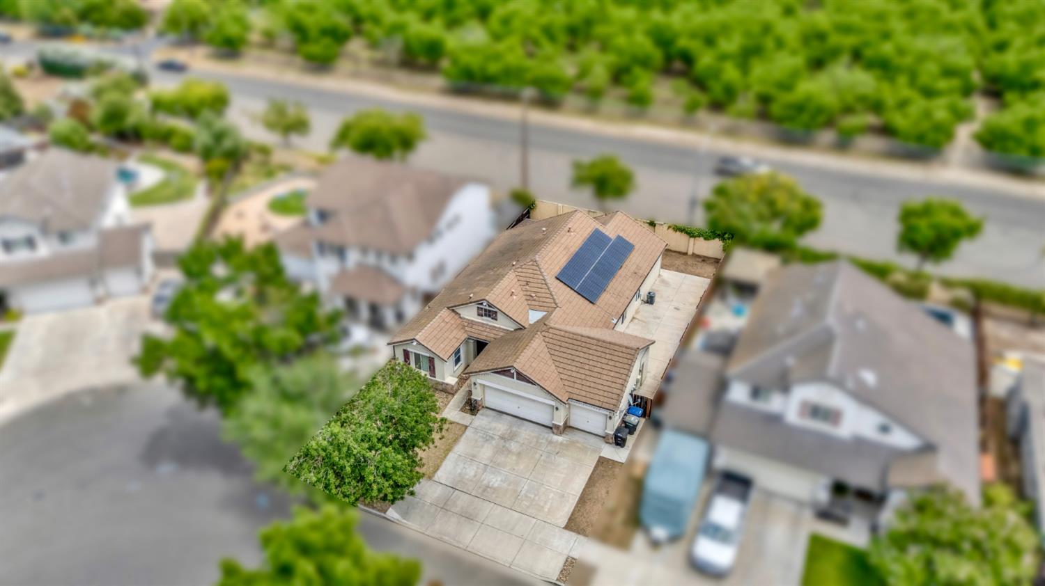 1720 Somersby Ln, Ceres, CA 95307