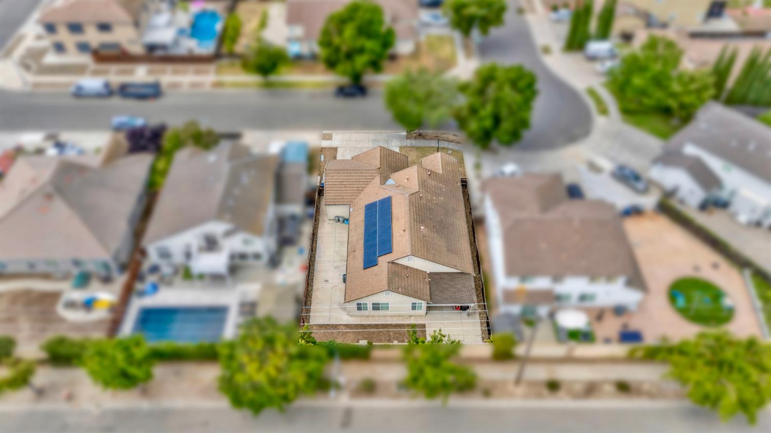 1720 Somersby Ln, Ceres, CA 95307