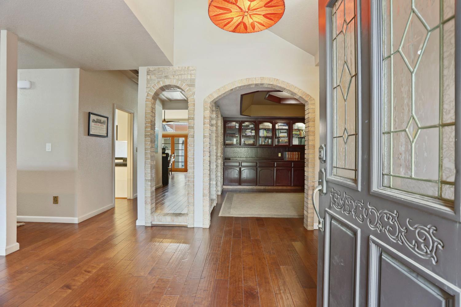 2500 Konynenburg Ln, Modesto, CA 95356