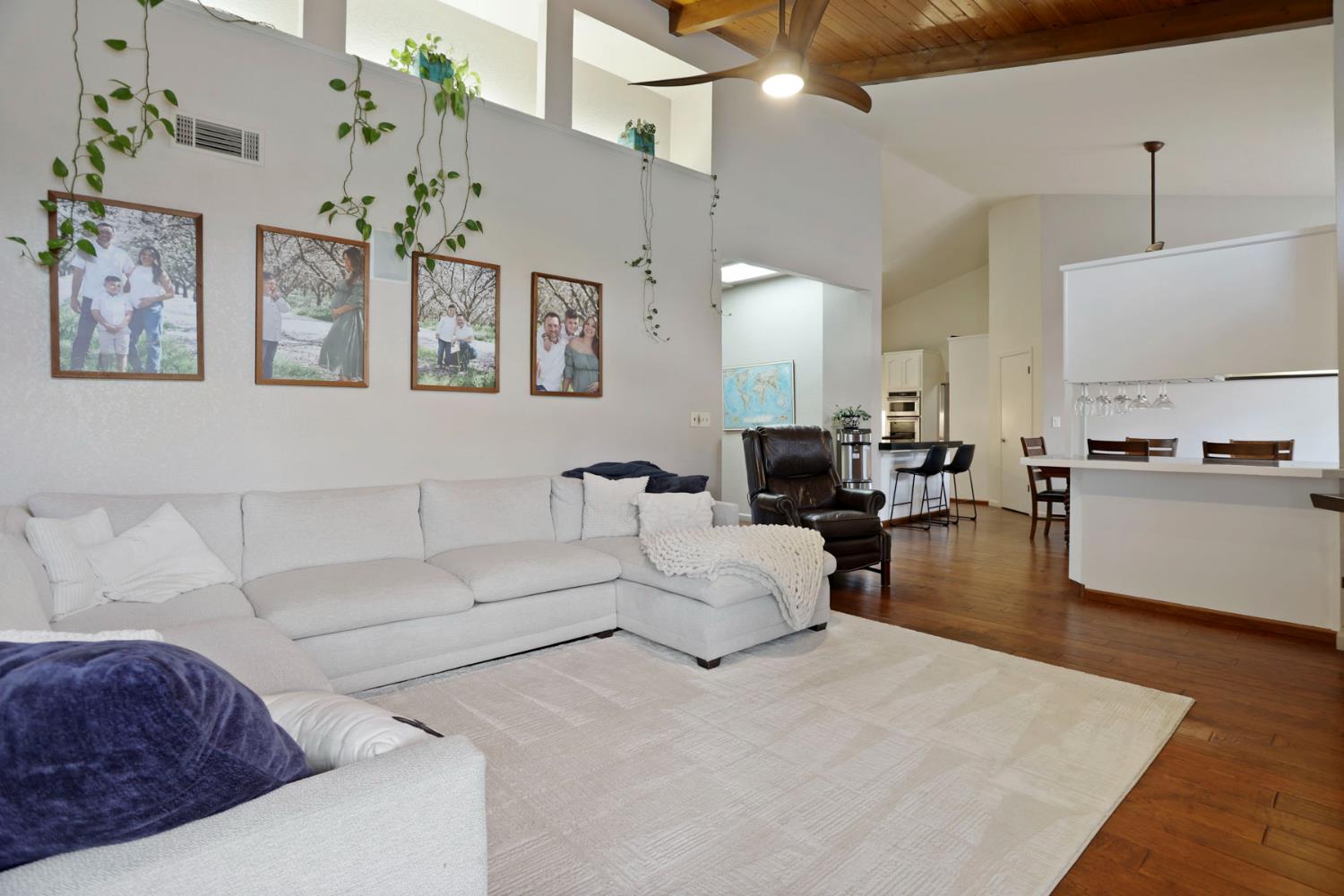 2500 Konynenburg Ln, Modesto, CA 95356