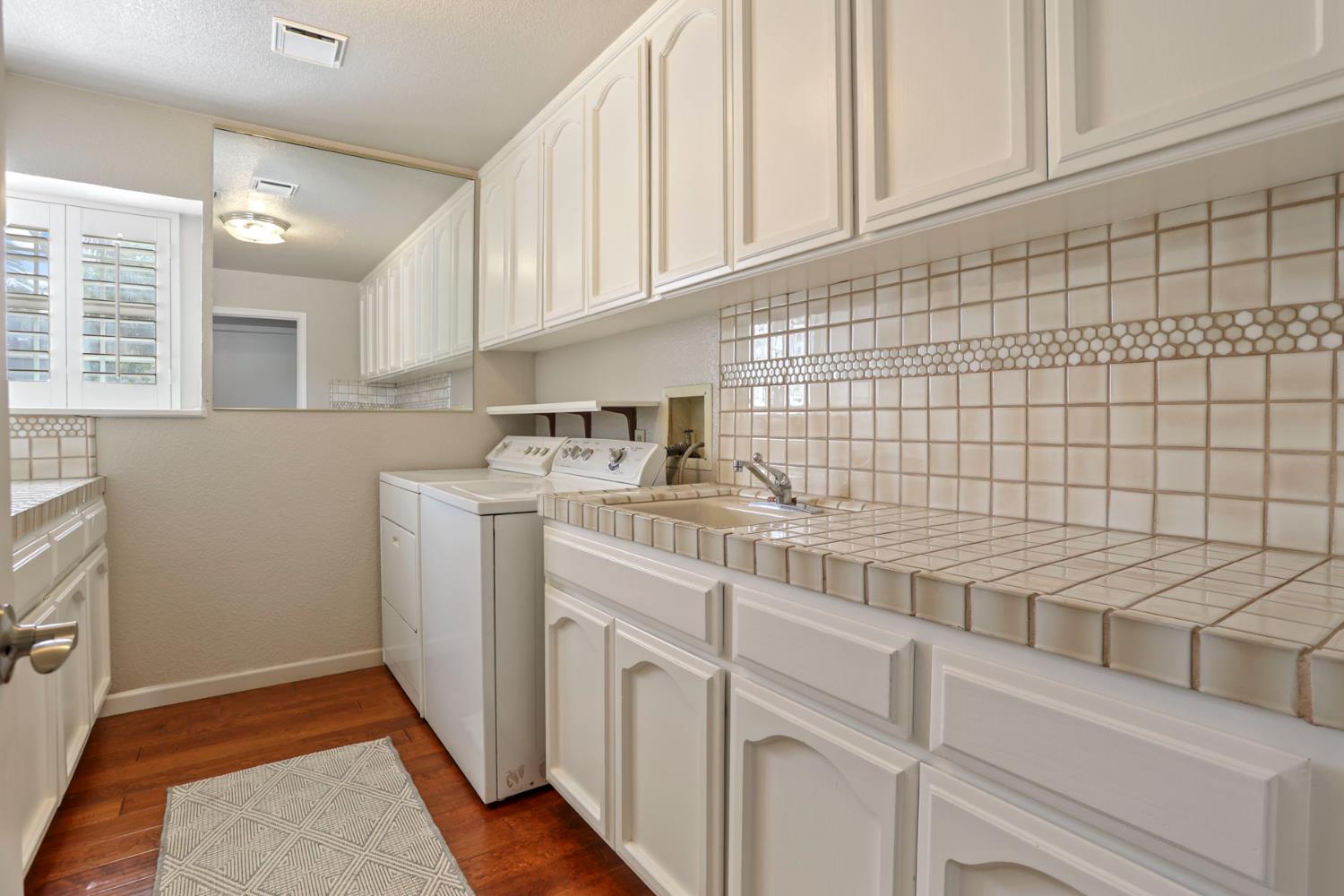2500 Konynenburg Ln, Modesto, CA 95356