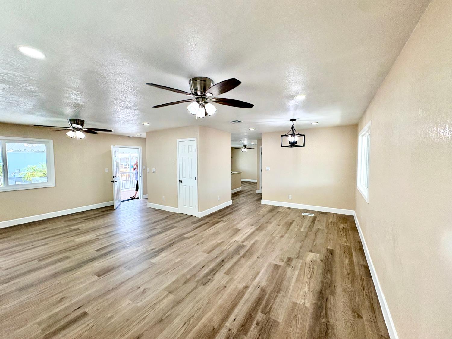 1604 Cabo Dr, Modesto, CA 95357