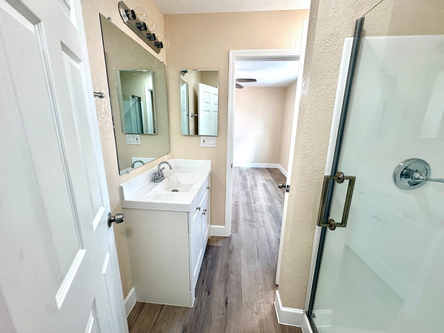 1604 Cabo Dr, Modesto, CA 95357