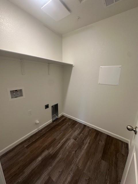 6037 Lassie Ct, Riverbank, CA 95367