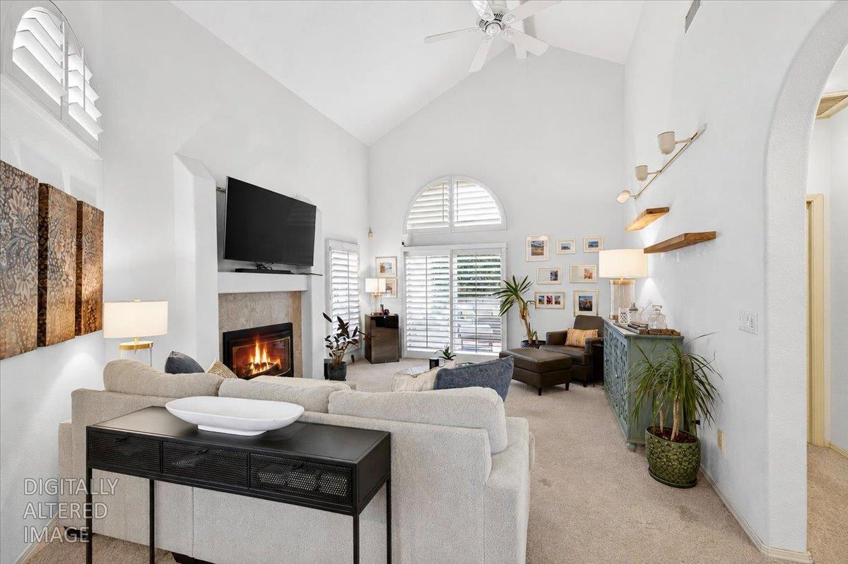 1500 Scenic Dr #3, Modesto, CA 95355