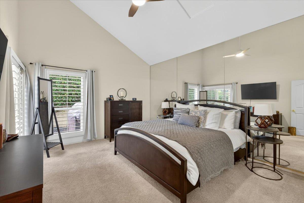 1500 Scenic Dr #3, Modesto, CA 95355