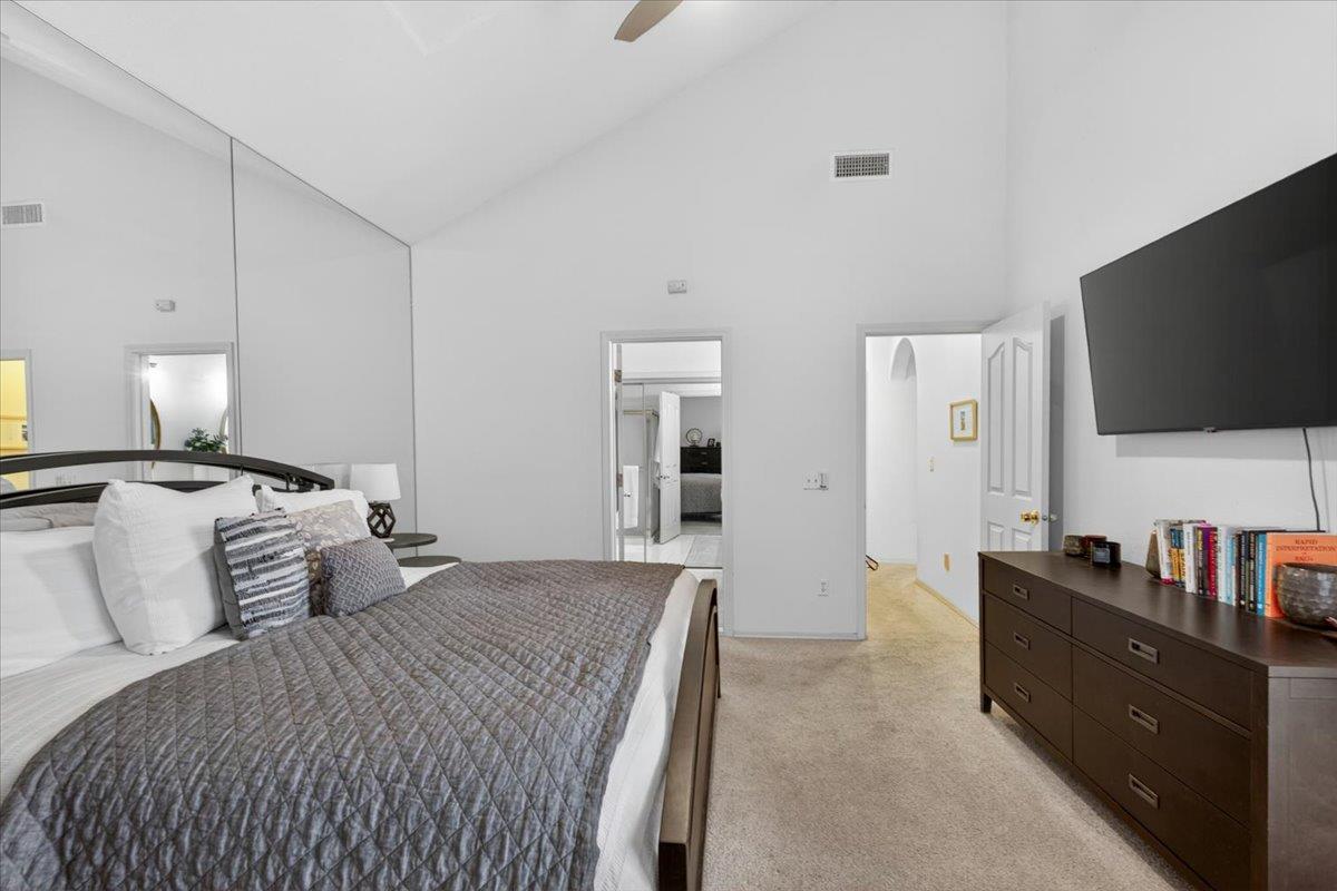 1500 Scenic Dr #3, Modesto, CA 95355