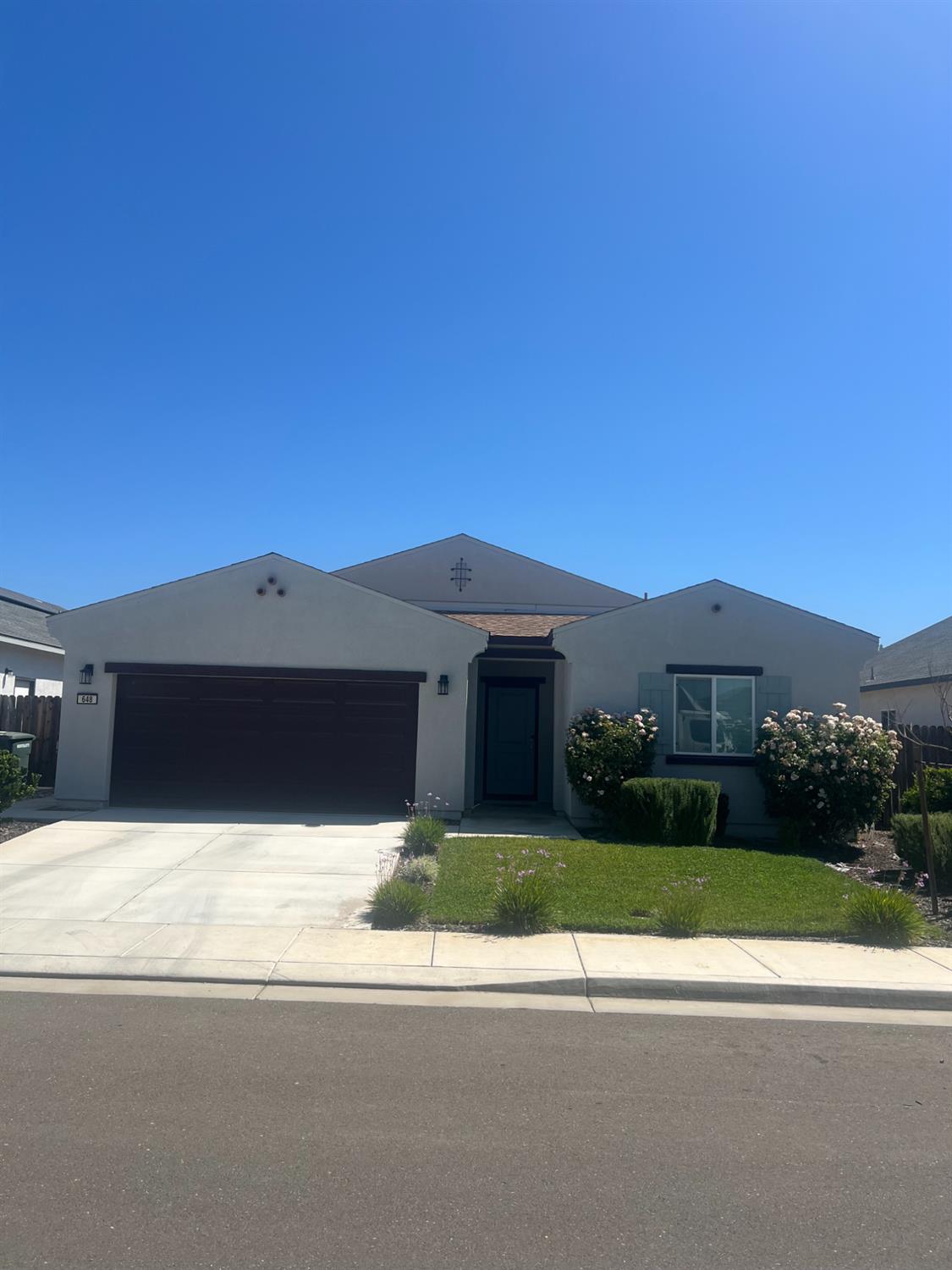 648 Cheshire Dr, Patterson, CA 95363