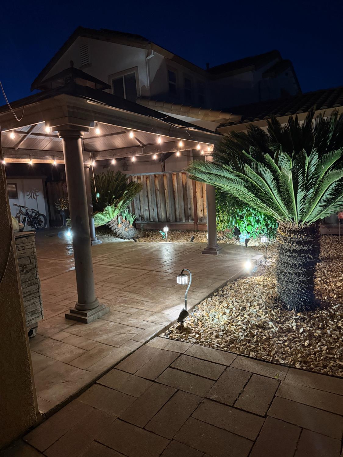 1223 E Springer Dr, Turlock, CA 95382