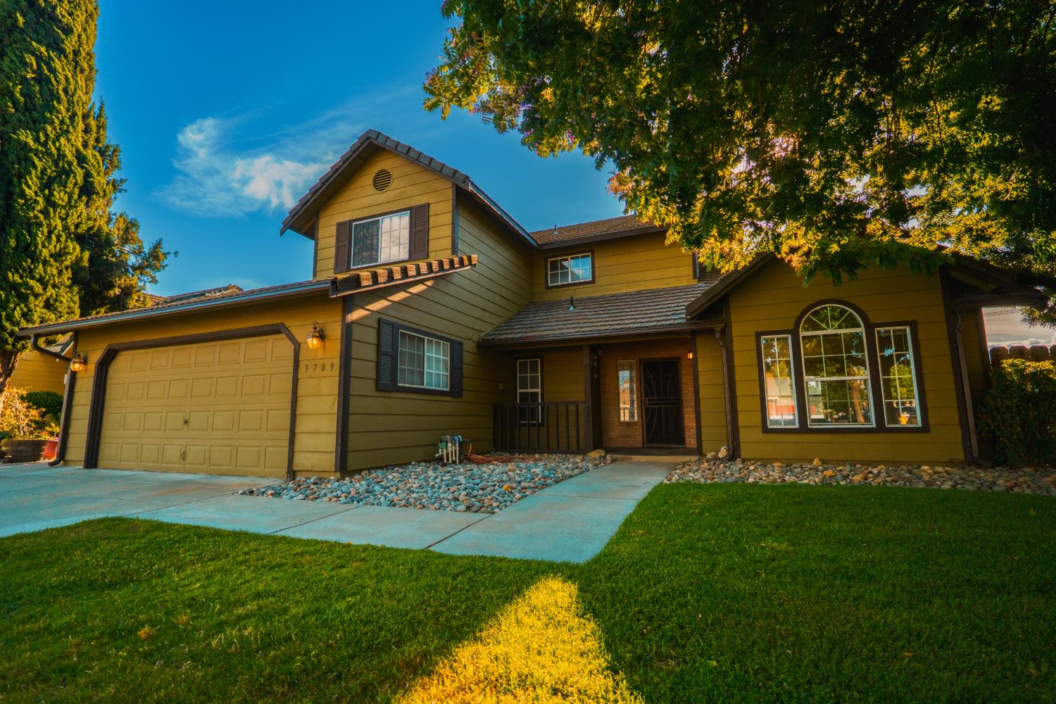3709 Bing Ln, Ceres, CA 95307