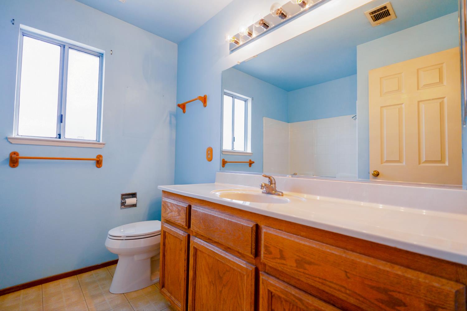 3709 Bing Ln, Ceres, CA 95307
