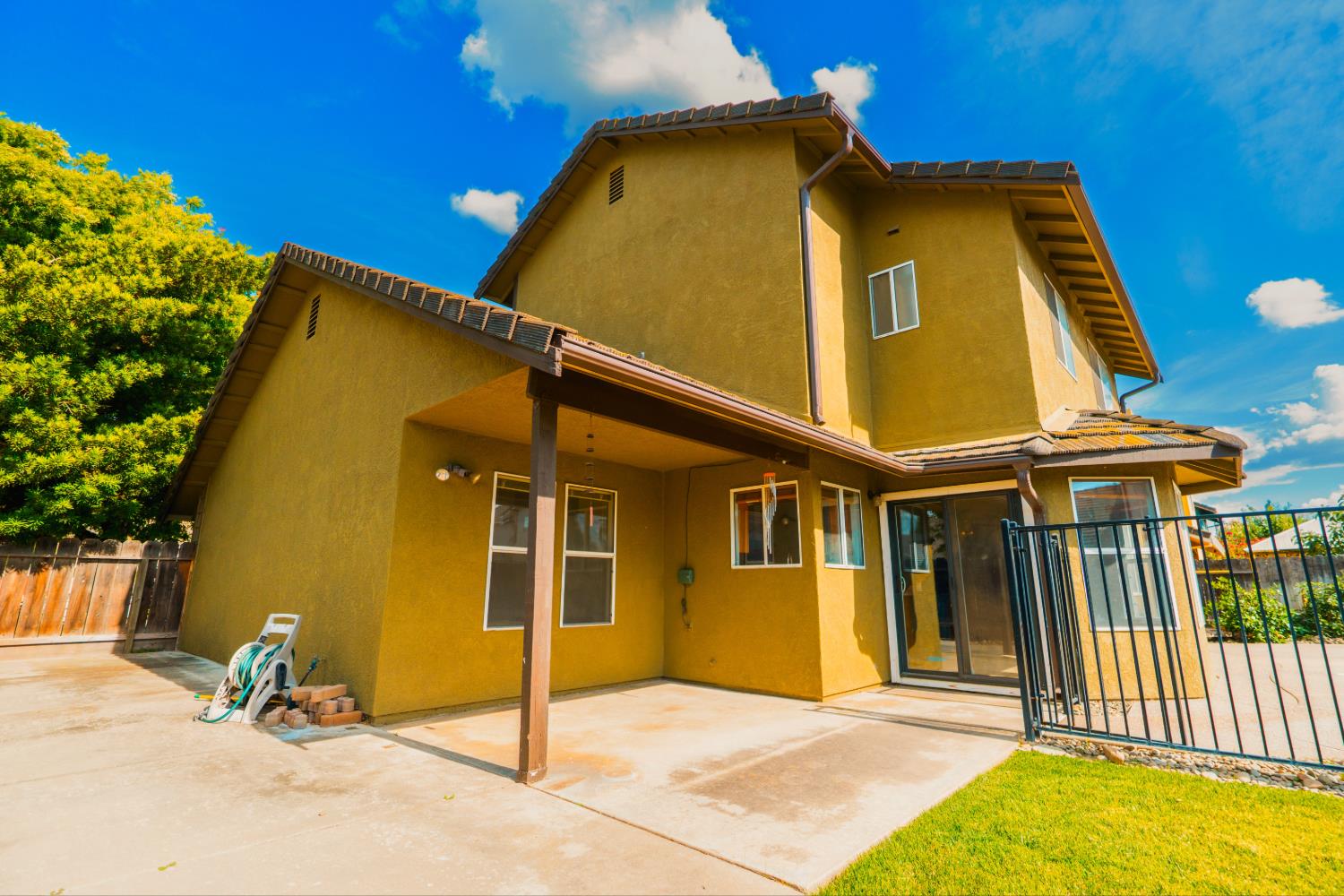 3709 Bing Ln, Ceres, CA 95307
