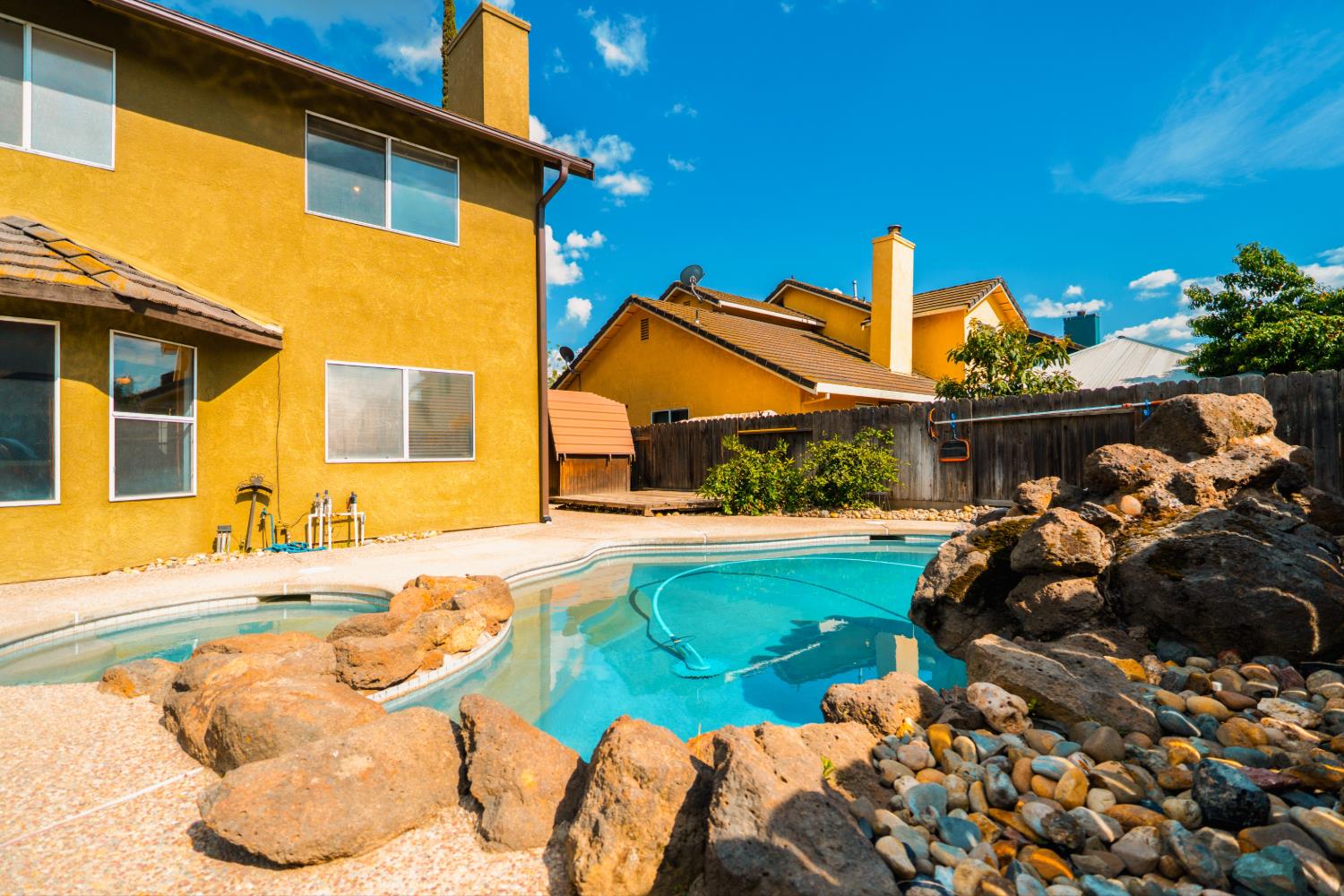 3709 Bing Ln, Ceres, CA 95307
