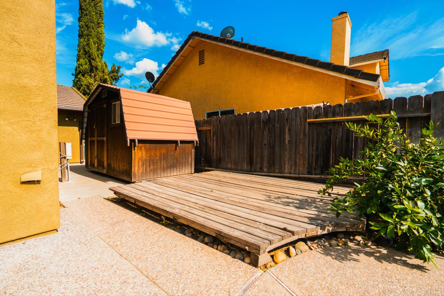 3709 Bing Ln, Ceres, CA 95307
