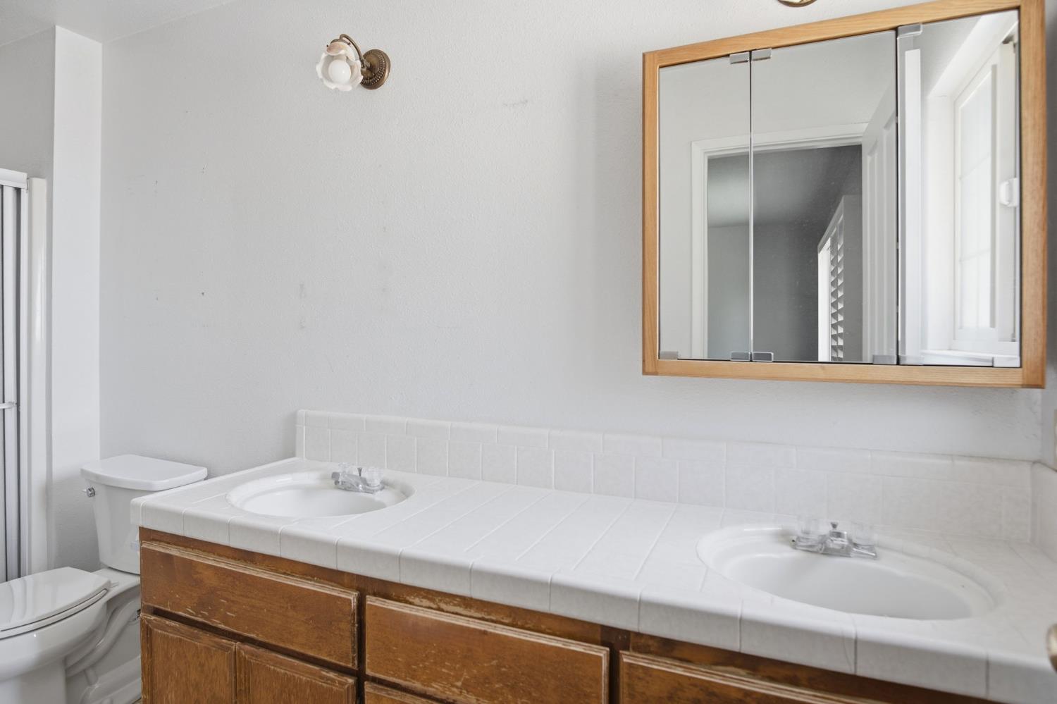 1070 Georgetown Ave, Turlock, CA 95382