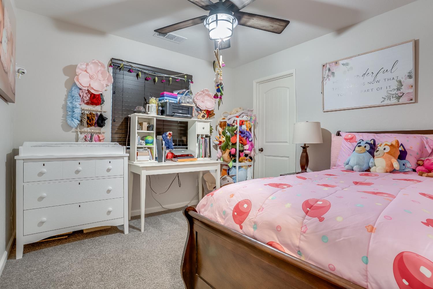 1548 N Irma St, Visalia, CA 93292