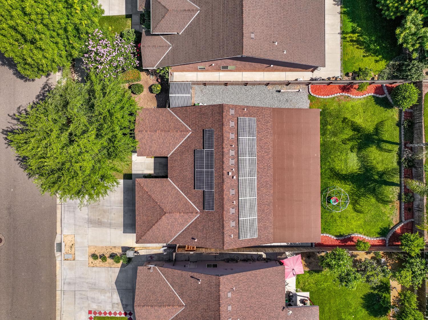 1548 N Irma St, Visalia, CA 93292