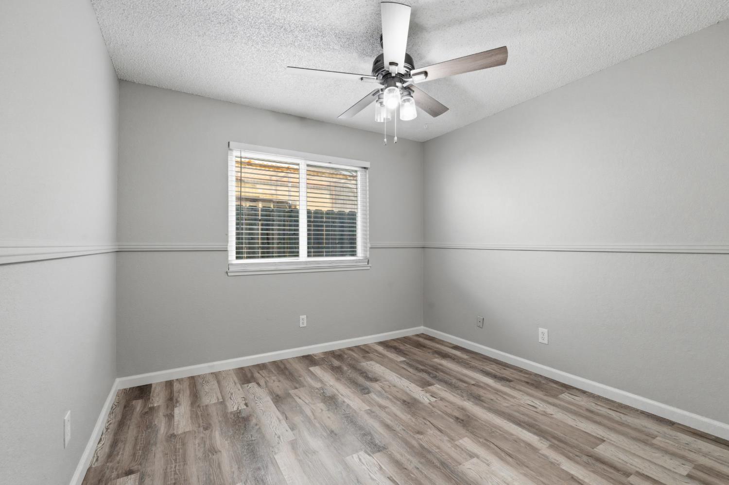 2712 Floyd Ave, Modesto, CA 95355
