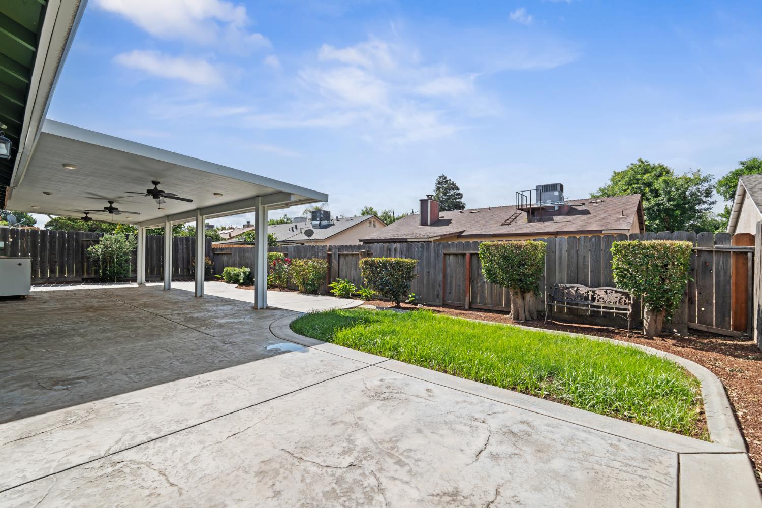 2712 Floyd Ave, Modesto, CA 95355