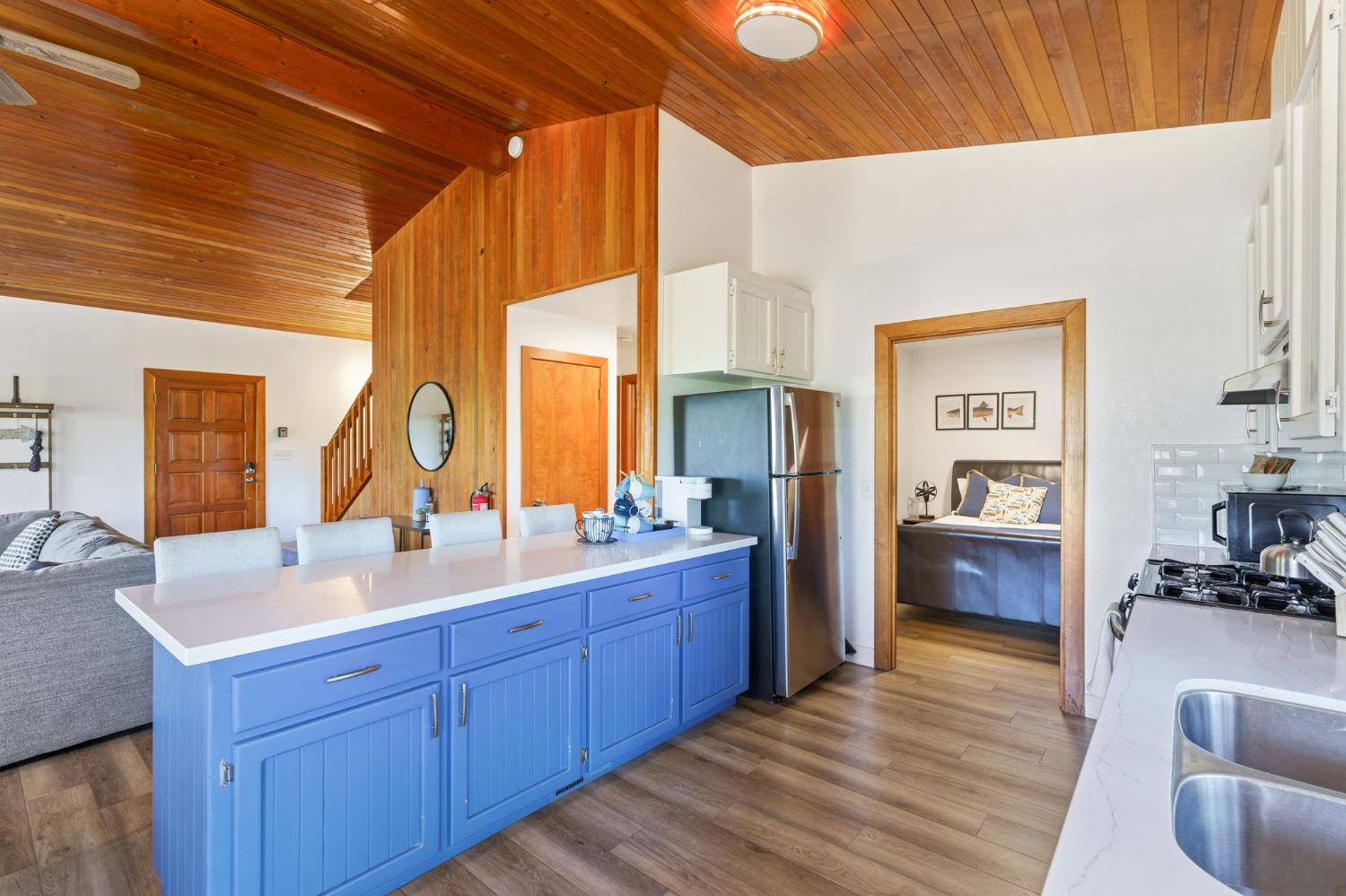 56406 Marina View Way, Bass Lake, CA 93604