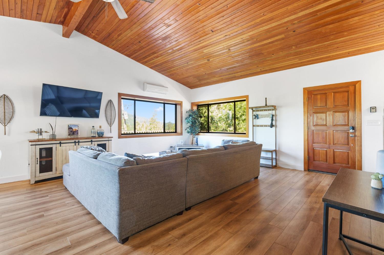 56406 Marina View Way, Bass Lake, CA 93604