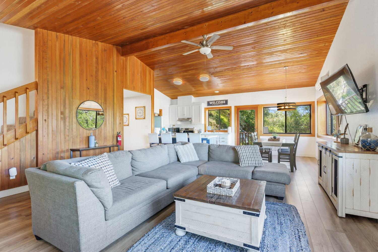 56406 Marina View Way, Bass Lake, CA 93604