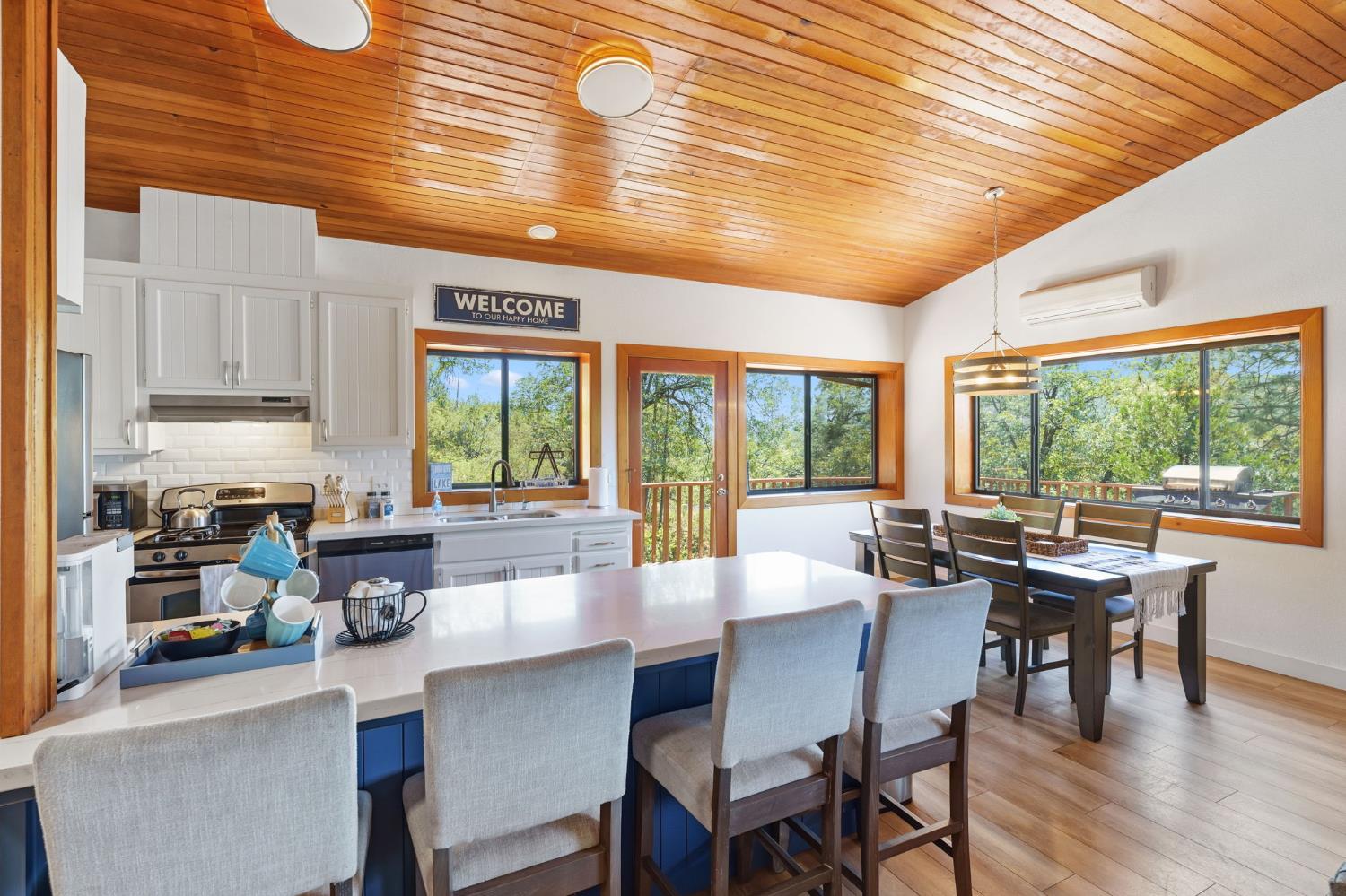 56406 Marina View Way, Bass Lake, CA 93604