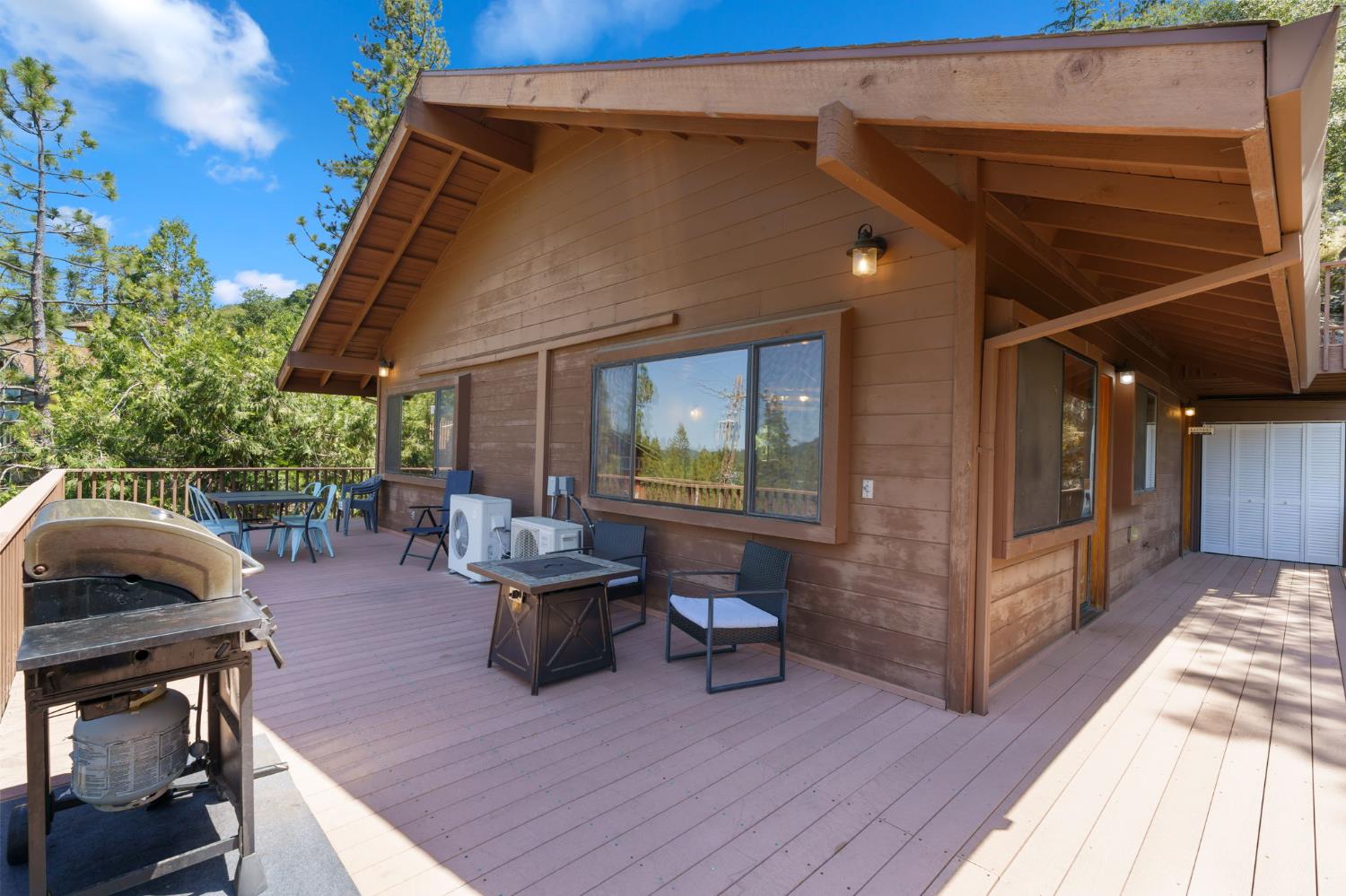 56406 Marina View Way, Bass Lake, CA 93604