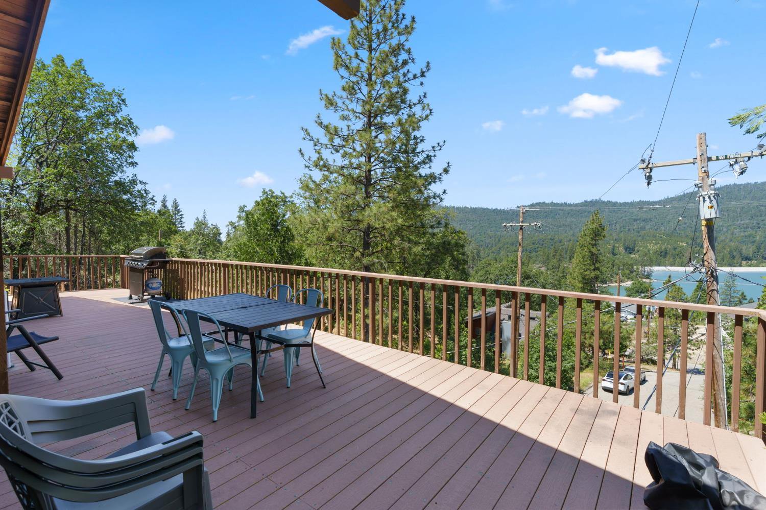 56406 Marina View Way, Bass Lake, CA 93604