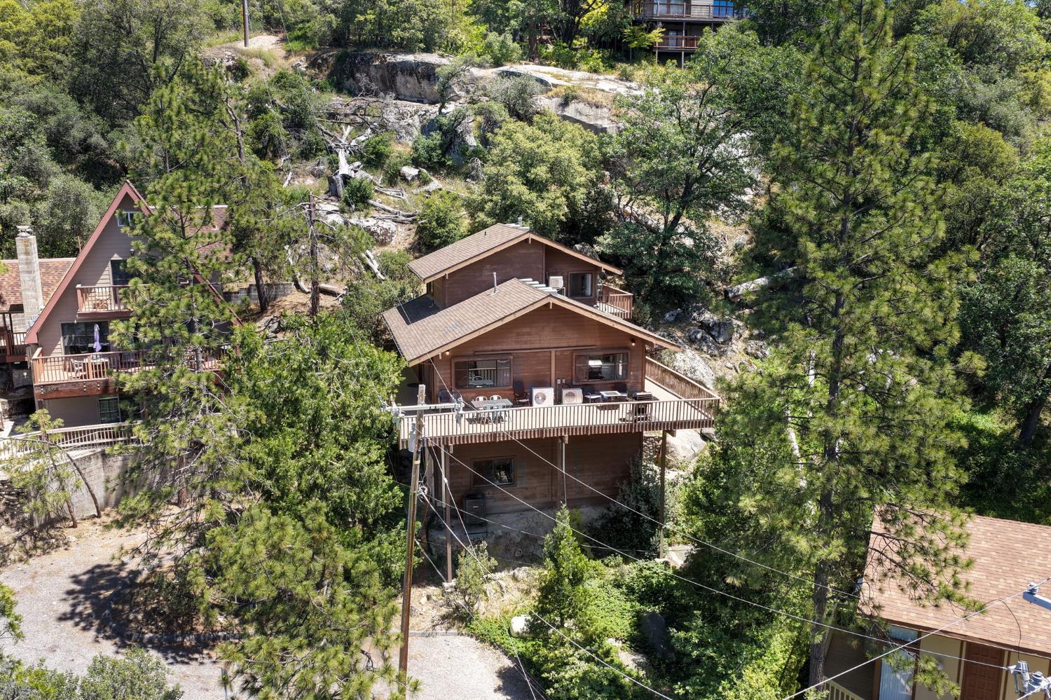 56406 Marina View Way, Bass Lake, CA 93604