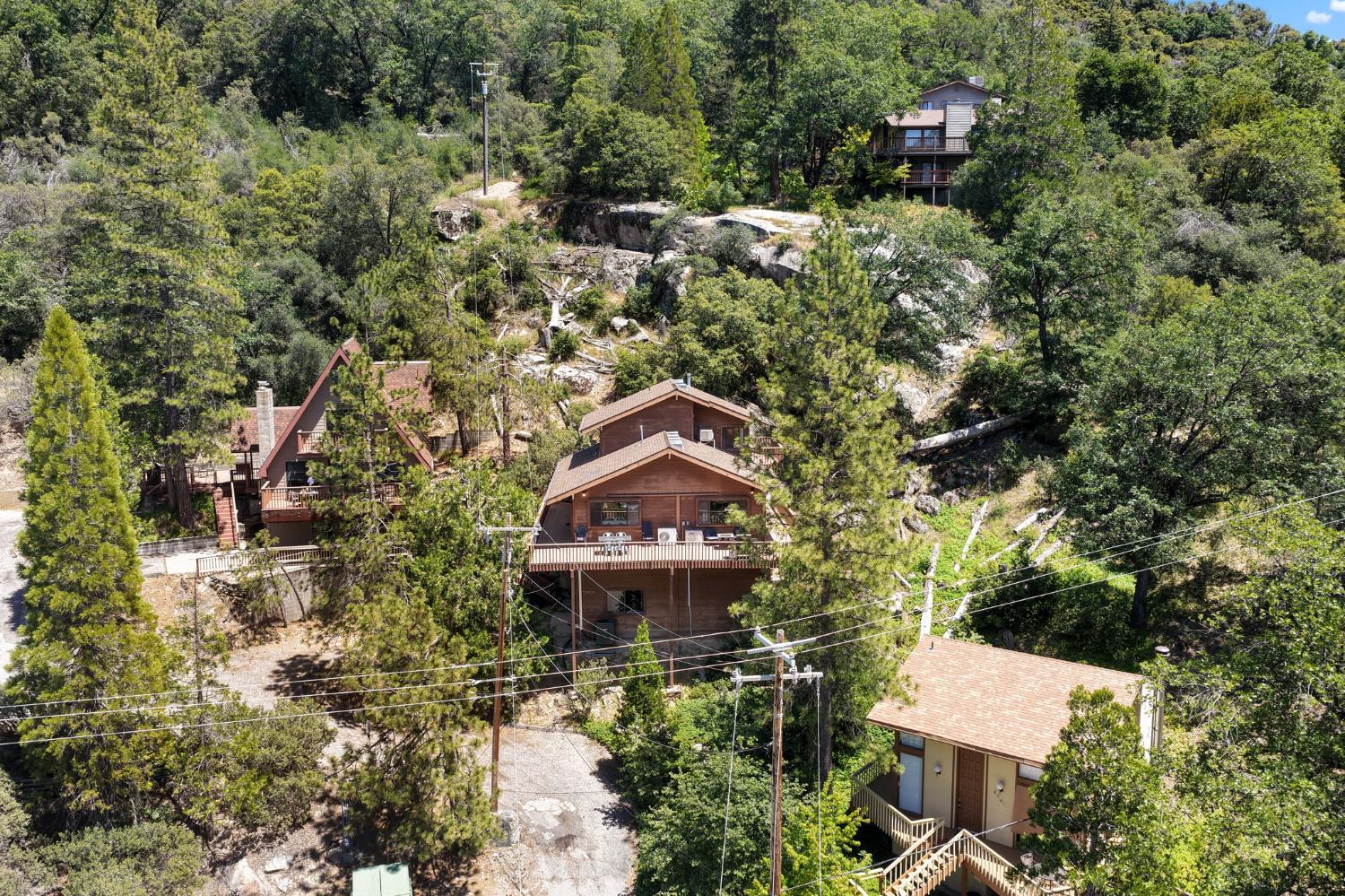 56406 Marina View Way, Bass Lake, CA 93604
