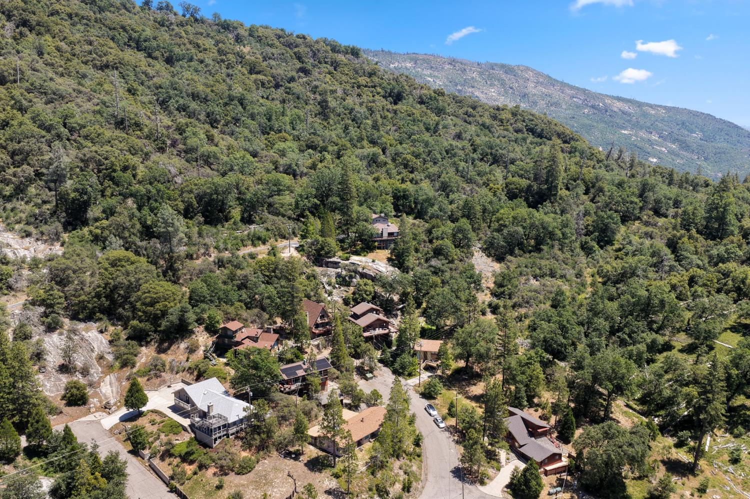 56406 Marina View Way, Bass Lake, CA 93604