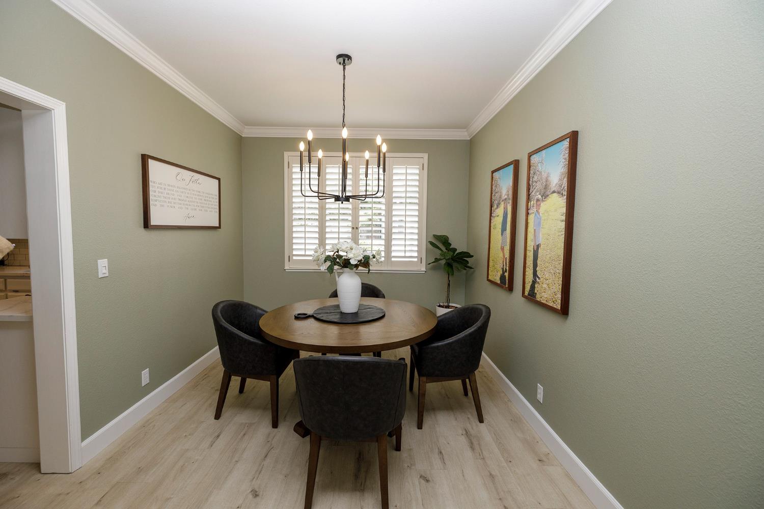 428 Douma Way, Ripon, CA 95366