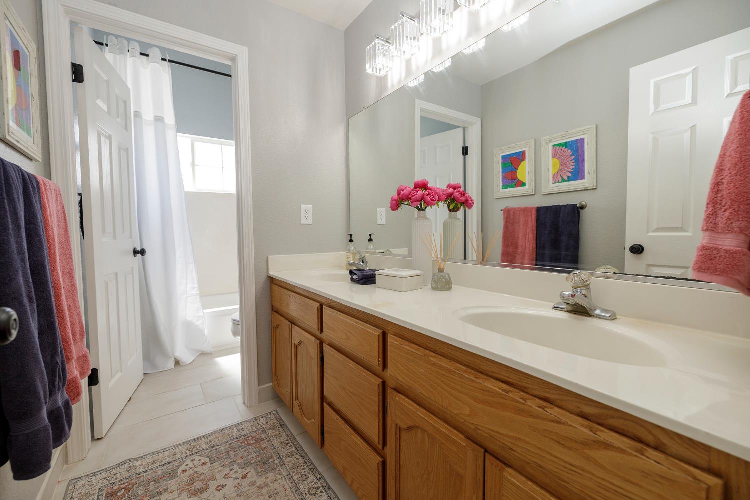 428 Douma Way, Ripon, CA 95366